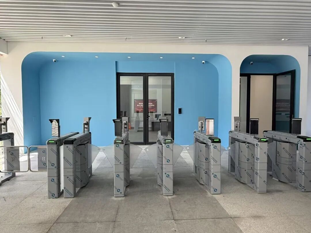 聚力推进交接落地｜我校召开研究生公寓建设工程项目移交工作专题会议